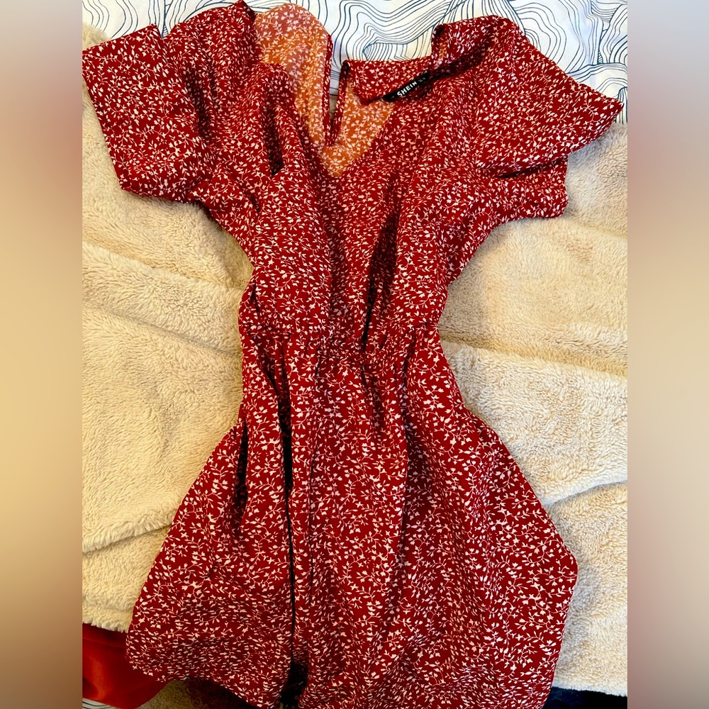 Plant print red romper